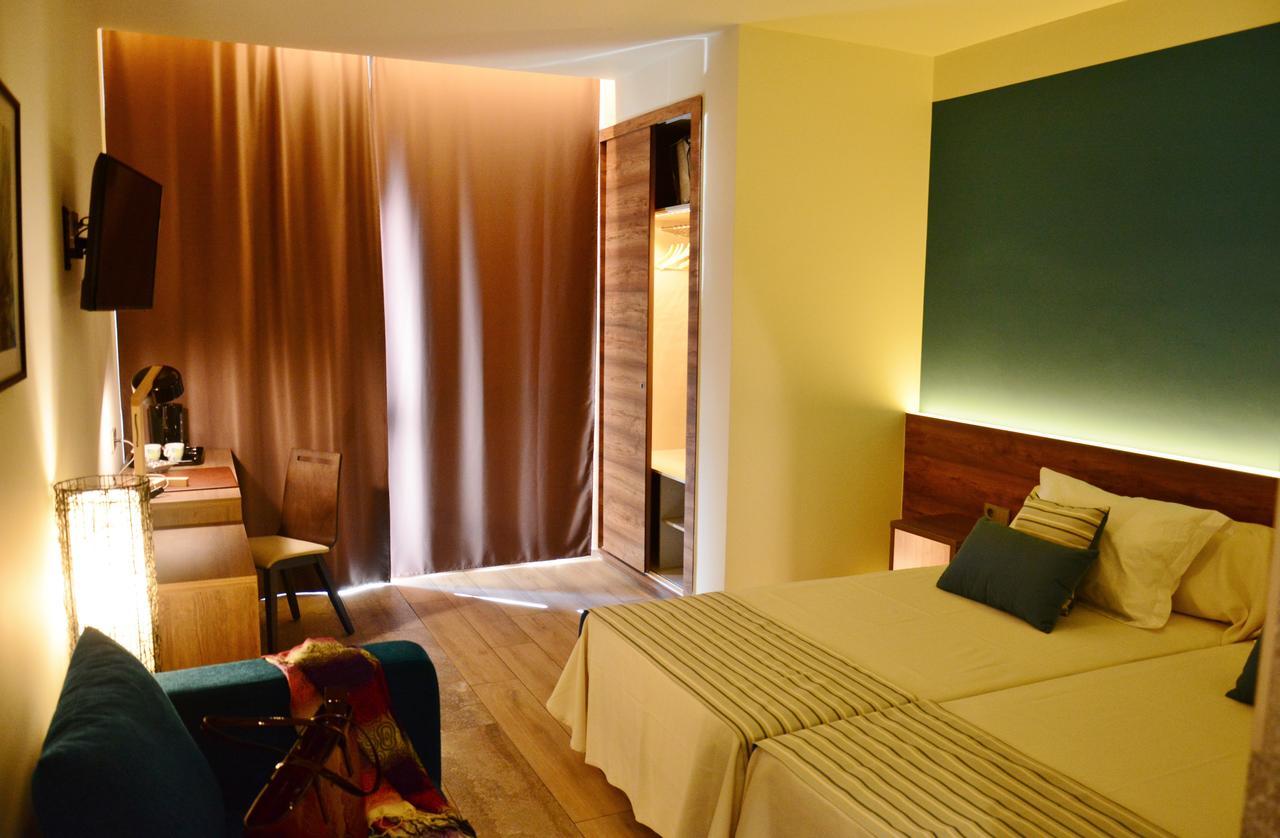 Hotel Venta Banos Campos del Río Exteriör bild