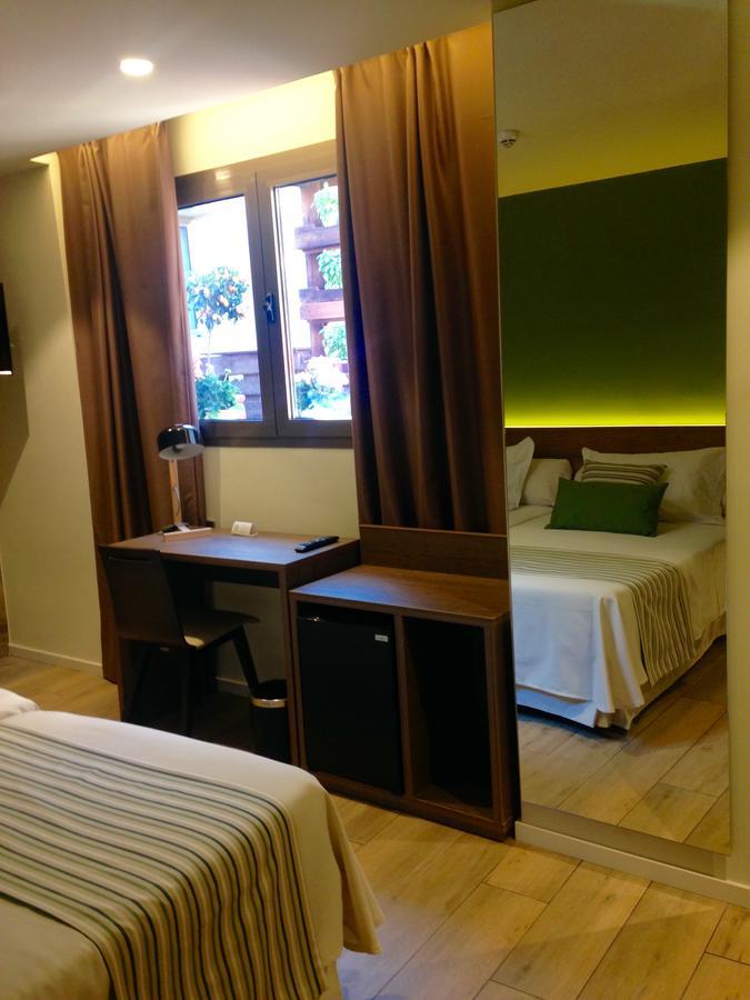 Hotel Venta Banos Campos del Río Exteriör bild