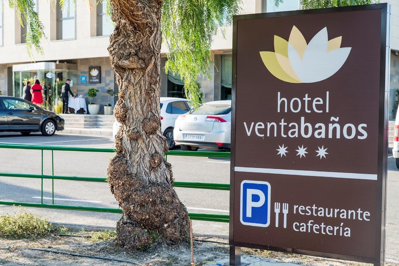 Hotel Venta Banos Campos del Río Exteriör bild